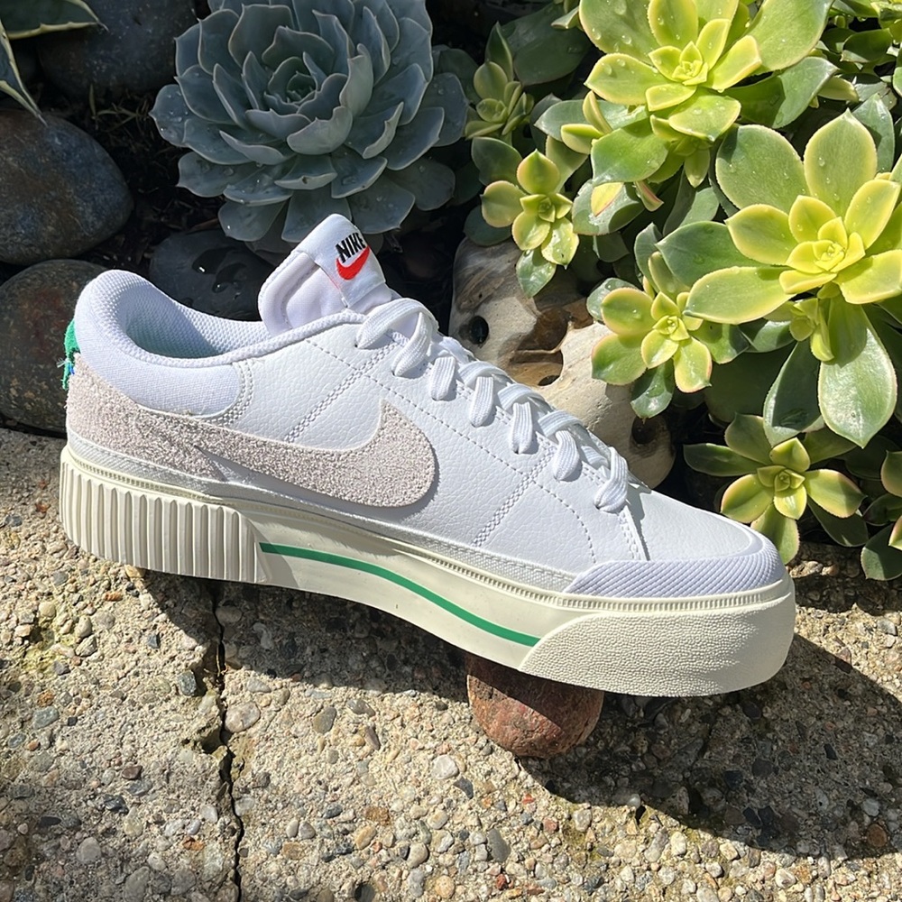 Nike Court Legacy Lift Sneakers - Picture 3 of 16